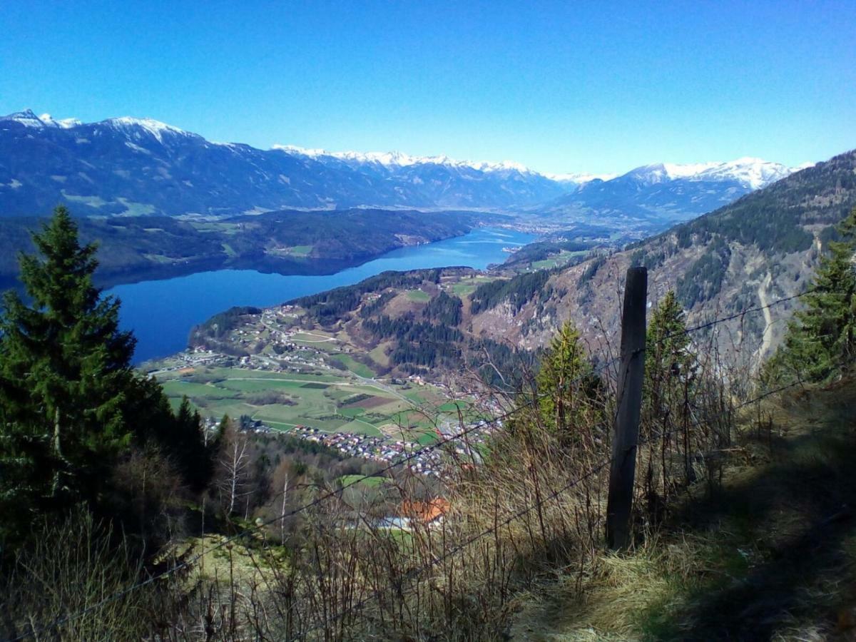 Ferienwohnung Resi Mit Traumhaftem Seepanorama Щайндорф ам Осиахер Зее Екстериор снимка
